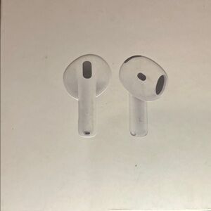 Apple AirPods 4 Wireless Earphones - White (brand new sealed)